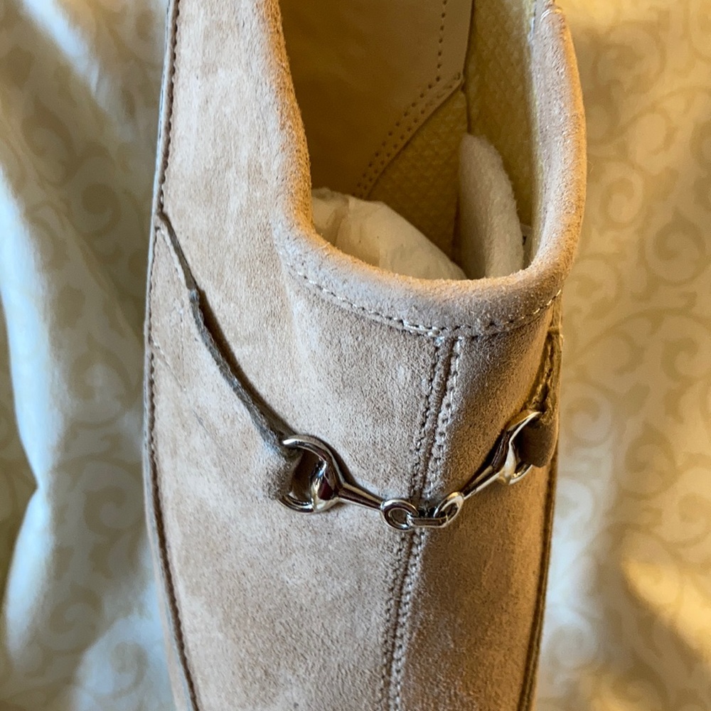 Suede wedges w/silver chains for women